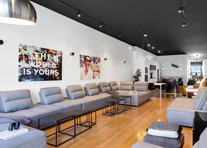 Liv Mtl Plaza Aparthotel Montreal